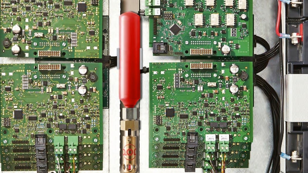 迷你滅火器可以預防電池著火。照片來源/Job