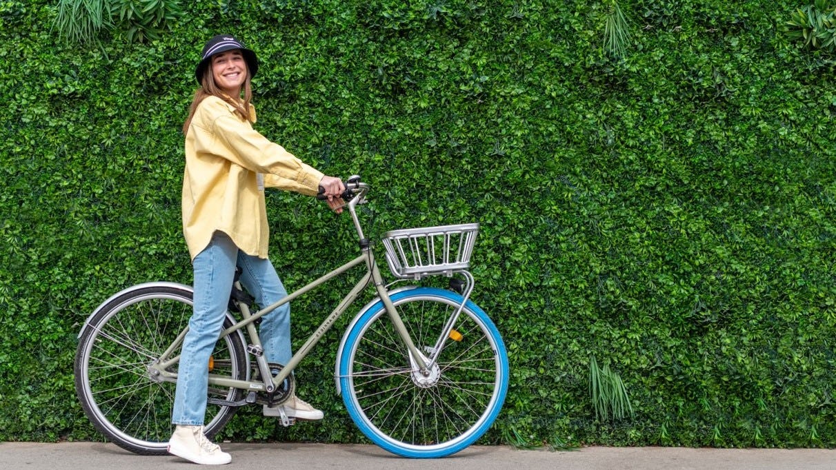 Swapfiets is working behind the scenes on a fully circular product line and climate-neutral business operations by 2025. – Photo Swapfiets