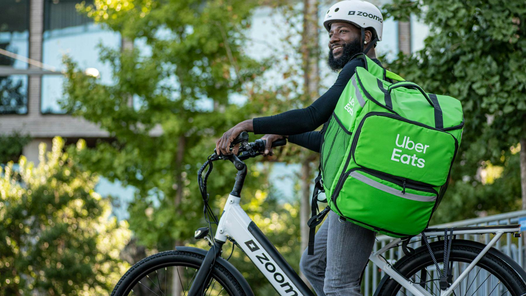 “Delivery companies will need to be innovative on how they can handle the increase in volumes and expectations to deliver faster,” predicts Zoomo’s Global Commercial Director.