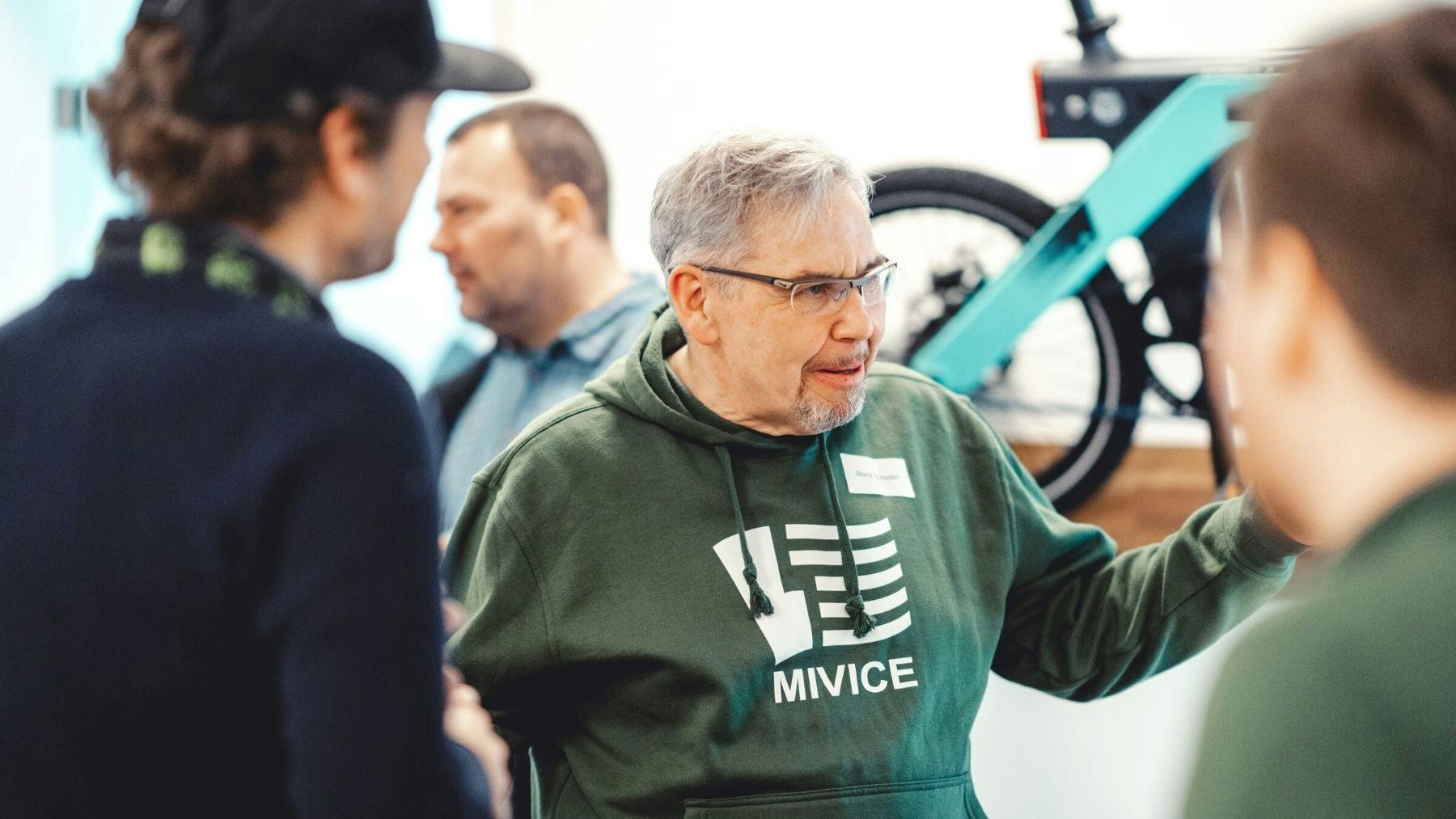 Mivice Europe CEO Horst Schuster invited guests at the opening to test ride and examine the complete Mivice drivetrain range. – Photo Mivice