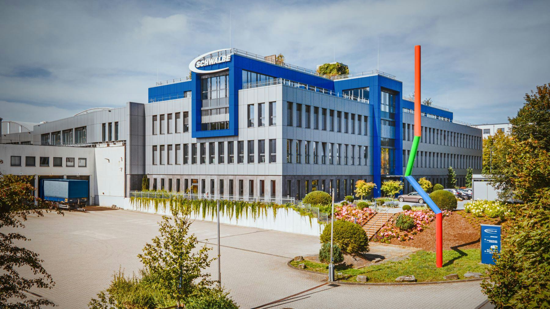 The company headquarters in Reichshof, Germany employs 204 people. – Photo Schwalbe 