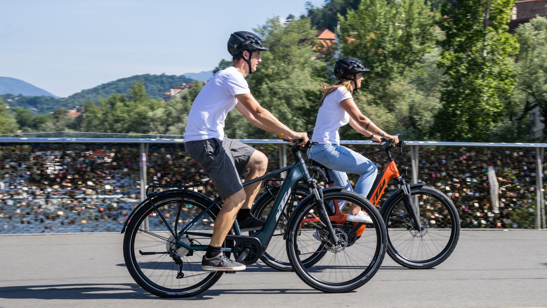 E-city and E-trekking bikes in particular are growing in Austria, thanks in part to government subsidies. – Photo KTM