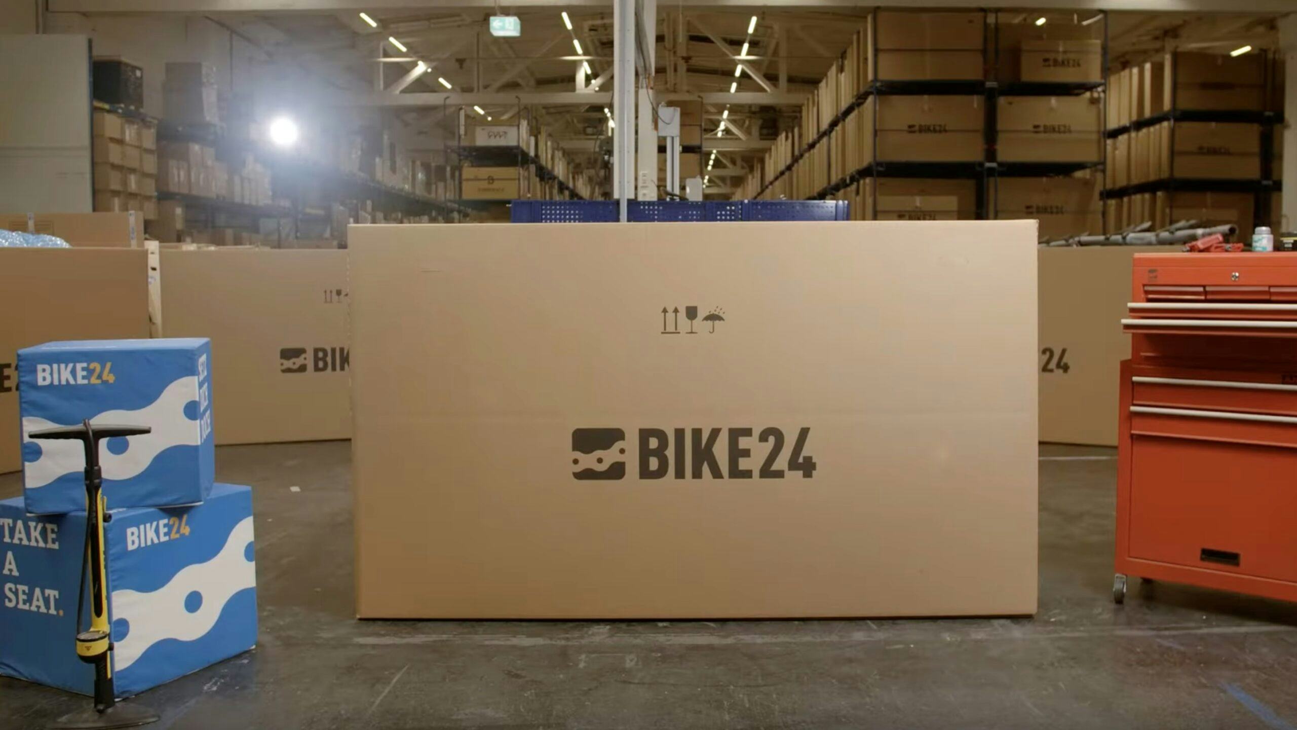 Despite all ongoing challenges, the Dresden-based online-retailer is confident that the high level of inventories in the market will go back to normal in the second half of 2023. – Photo Bike24