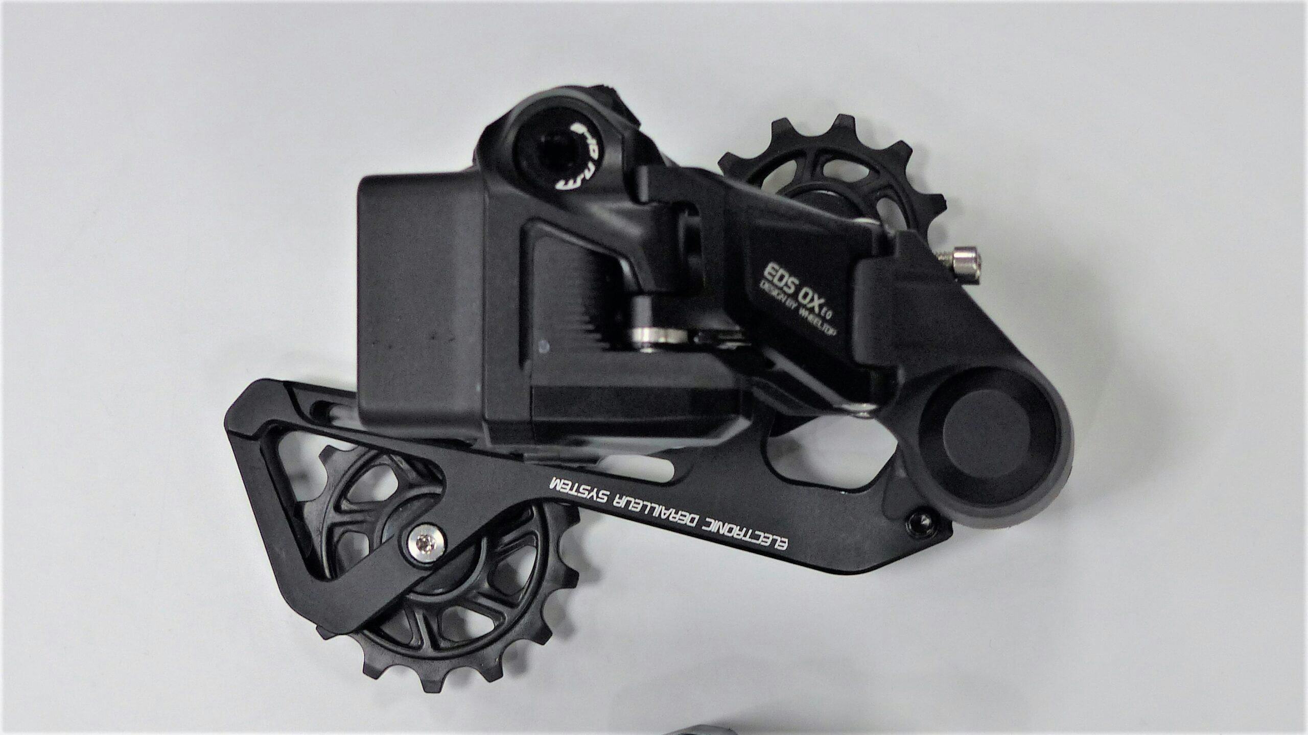 WheelTop’s EDS OX electronic derailleur system, uses a combination of both Bluetooth and NT+ protocol. – Photo Bike Europe