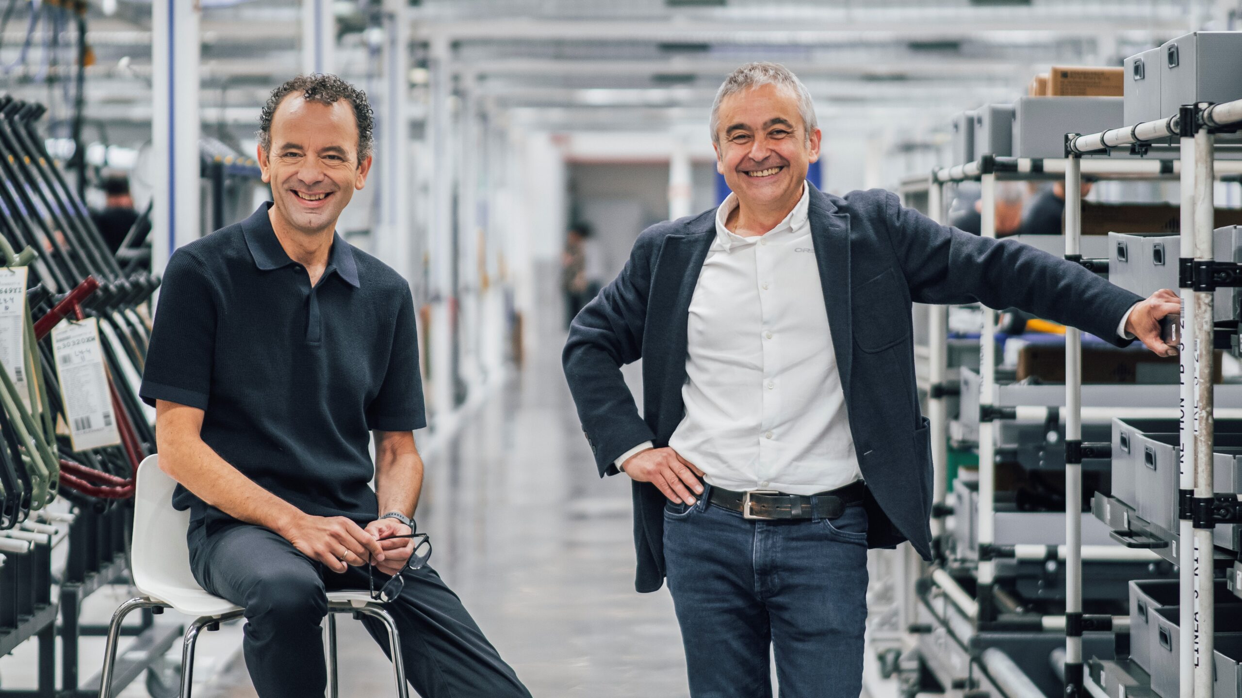 Orbea新任執行長Daniel Martínez（圖左）及Jon Fernandez合影。照片來源／Orbea