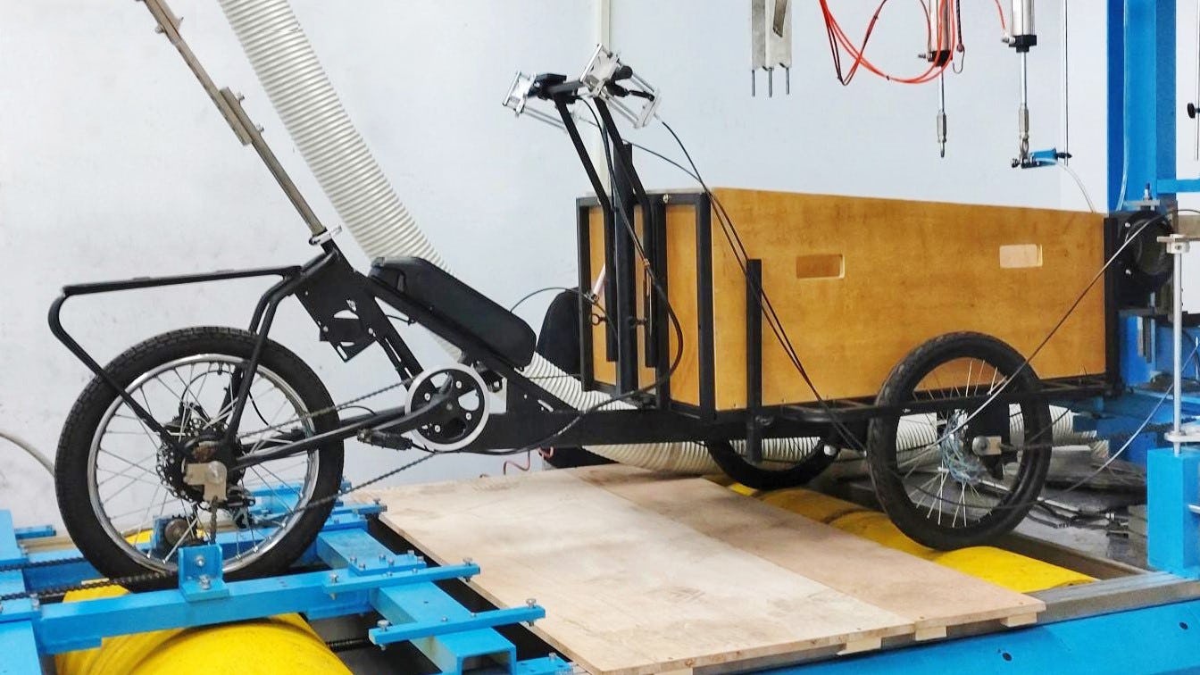 SGS’s braking performance test with machine method is a customised braking performance test facility designed for cargo bikes, to adopt the wider and longer dimension than a typical two-wheeled bicycle. – Photo SGS