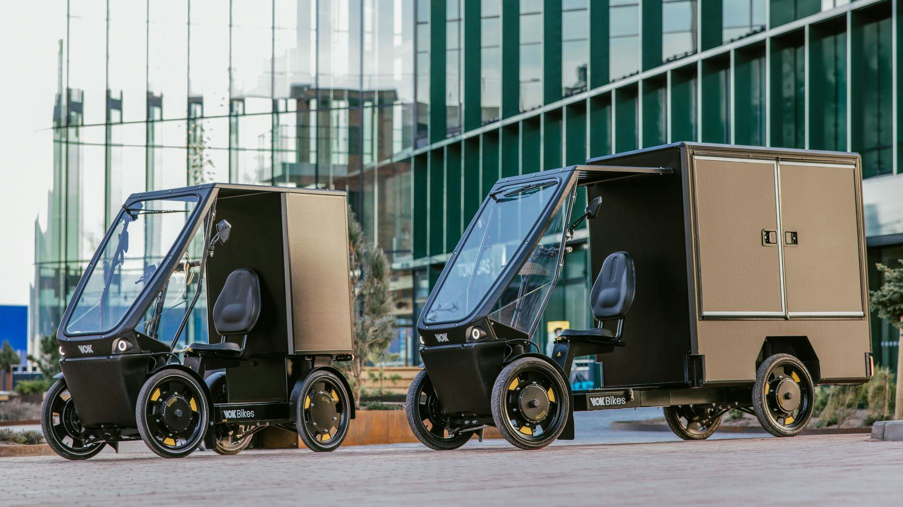 Vok’s two current models are the Standard (left) and XXL which both feature the serial hybrid drive. – Photo Vok