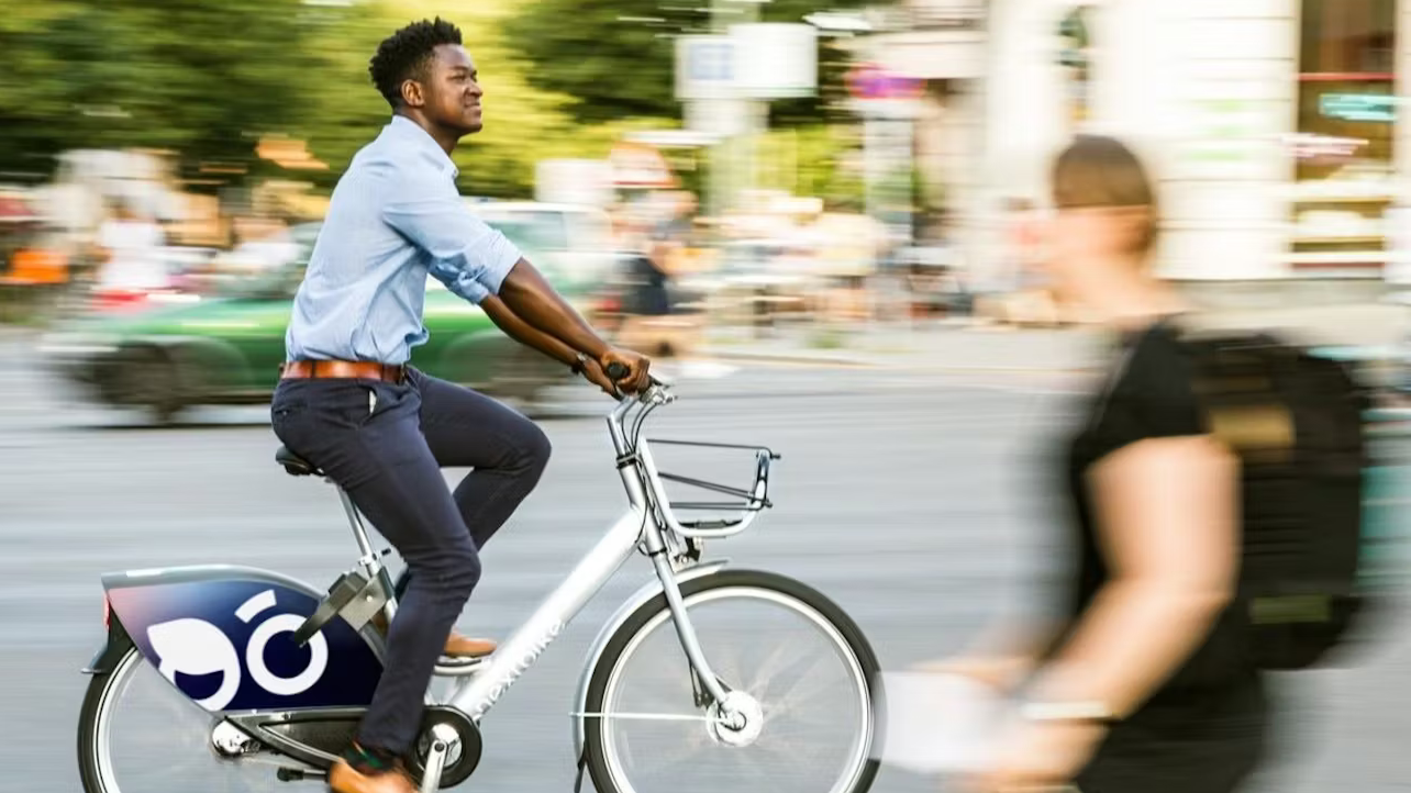 換到新東家後立馬從Nextbike by Tier更名為Nextbike，並重新定位品牌。照片來源／Nextbike