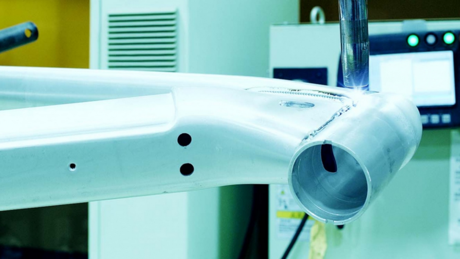 業界去化庫存化，Giant Group控制營收降幅