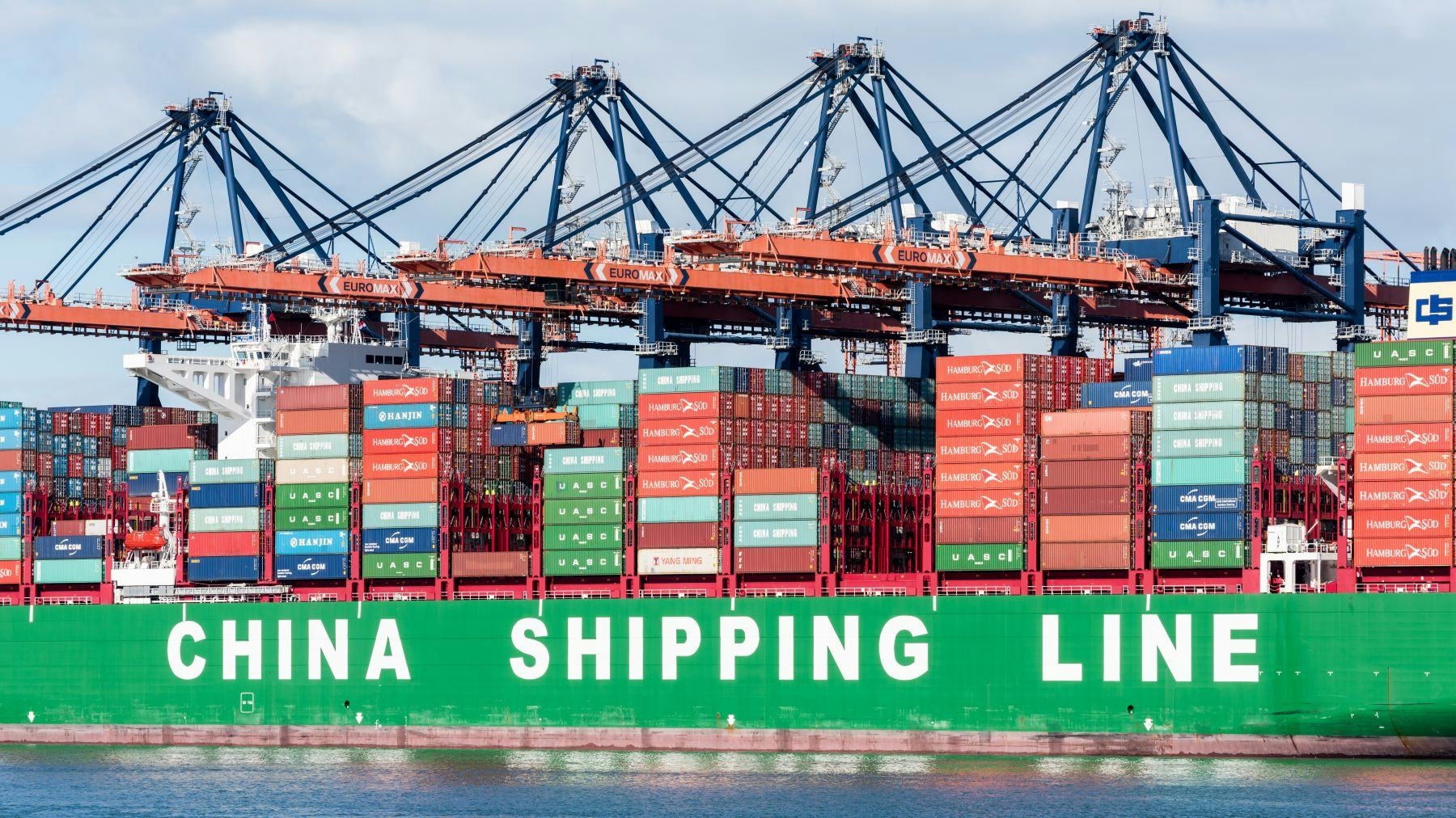 Supply chain professionals in China expect container prices to rise in January 2025. – Photo Shutterstock