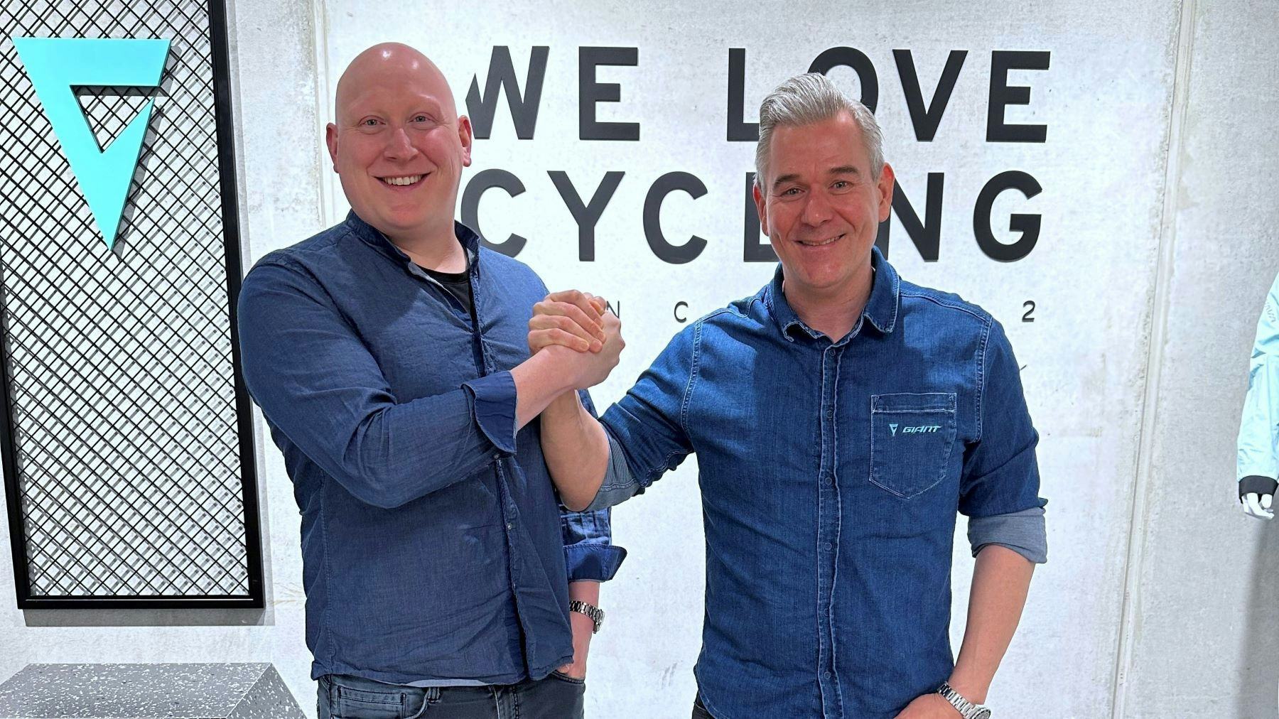 While Oliver Hensche (right) will continue to work for the Giant Group in an advisory capacity until further notice, Alexander Gebert already assumed his role as managing director of Giant Germany as of December 1, 2024. – Photo Giant Germany
