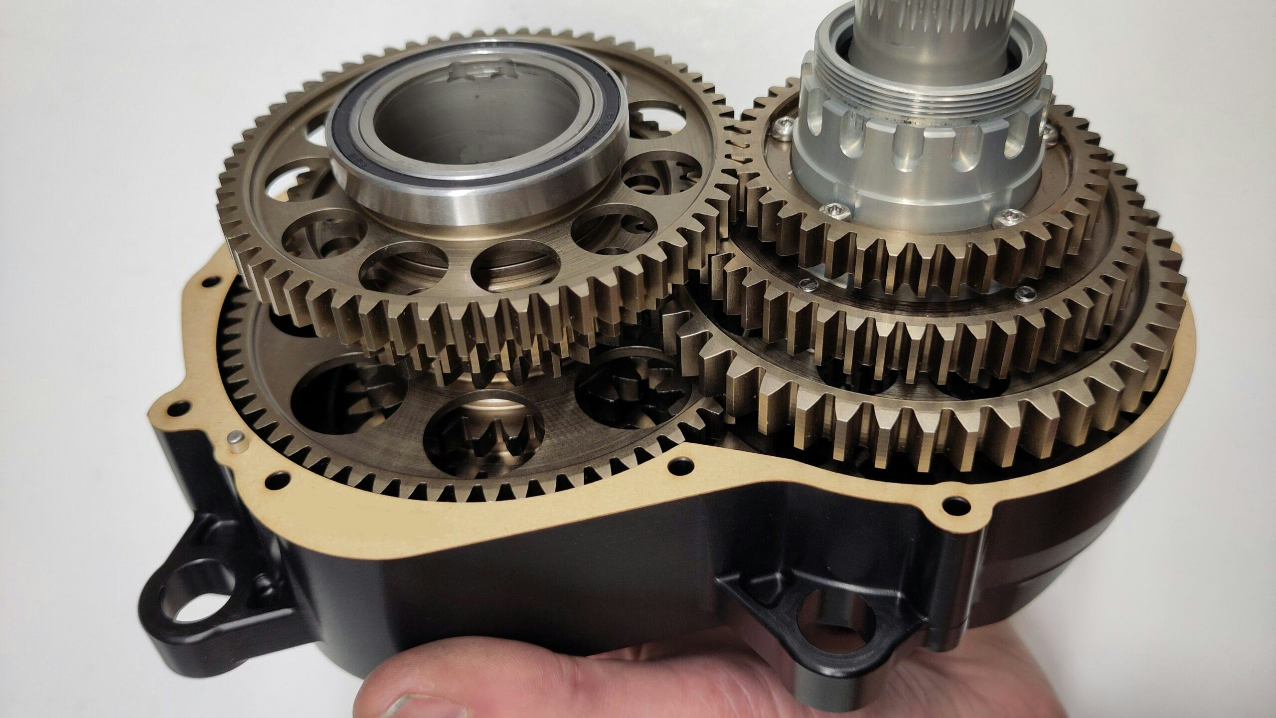 IntraDrive’s GD8 combines an eight-speed gearbox and motor into a single, compact system. – Photo IntraDrive