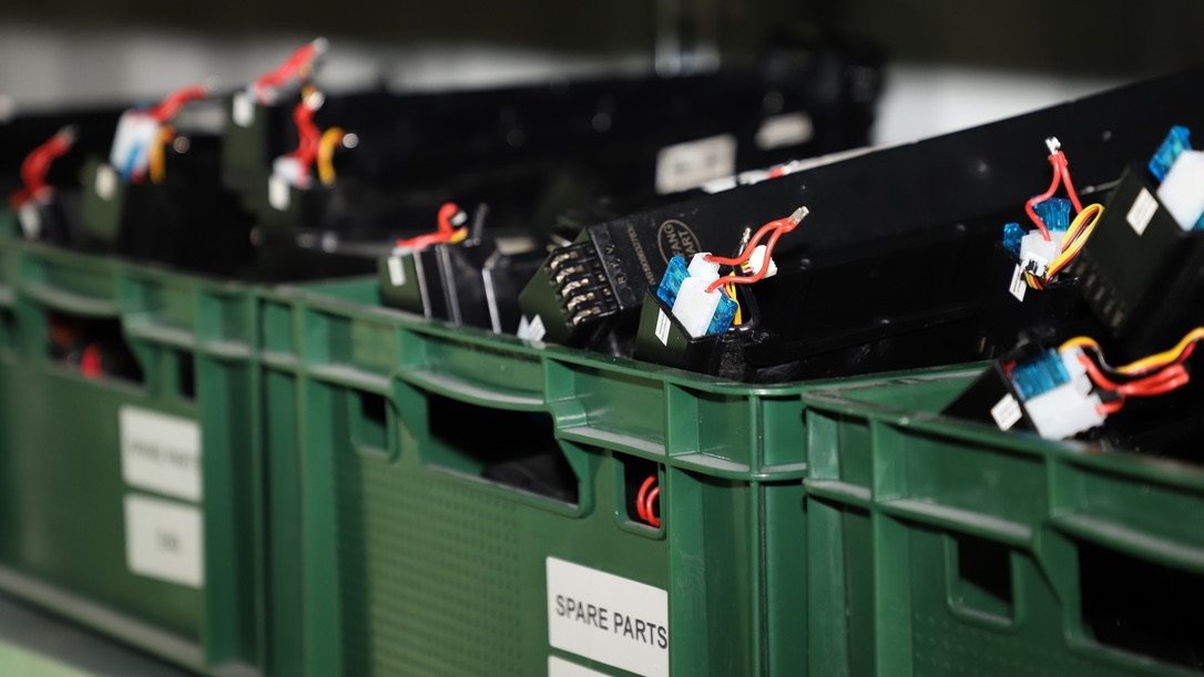 Nowos is a leading specialist in the lifecycle of a lithium-ion battery, repairing 90,000 batteries in 2024 alone. - Photo Nowos