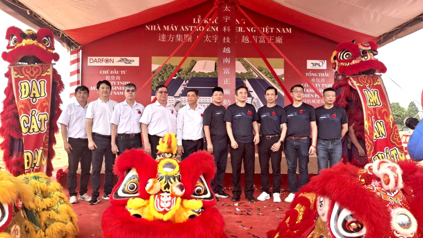 Astro Tech president Samuel Hu, together with Darfon Group CEO Andy Su, at the groundbreaking ceremony in Vietnam. – Photos Astro Tech