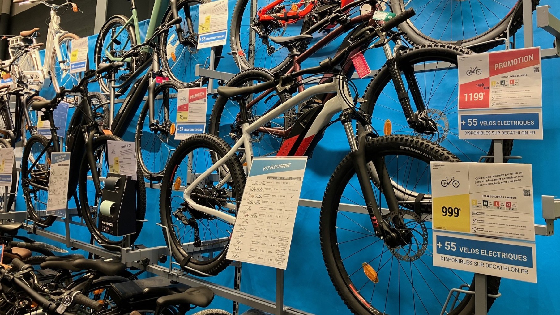 Within one year, the market lost 7.8% of its value, dropping to €10.1 billion. Discounting to reduce overstocks played a large part in this.   – Photo Bike Europe