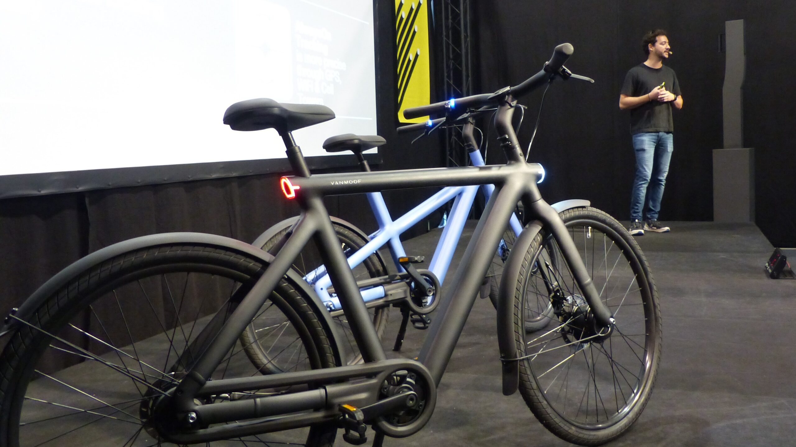 VanMoof Co-CEO Eliott Wertheimer launched the new S6 Series that marks the return of its familiar design model with some exciting new features at Micromobility Europe. – Photo Bike Europe