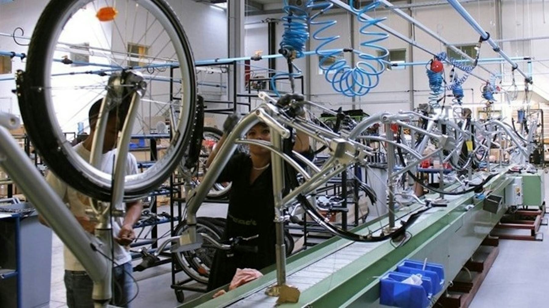 儘管柬埔寨電動自行車出口持續擴張，該國在傳統自行車產市場仍呈下滑趨勢。圖／Bike Europe