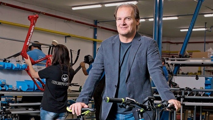 Gepida managing director György Berkes expressed his sadness at the loss of his family business as the manufacturer Olimpia shut its doors last month. – Photo Budapest Stock Exchange