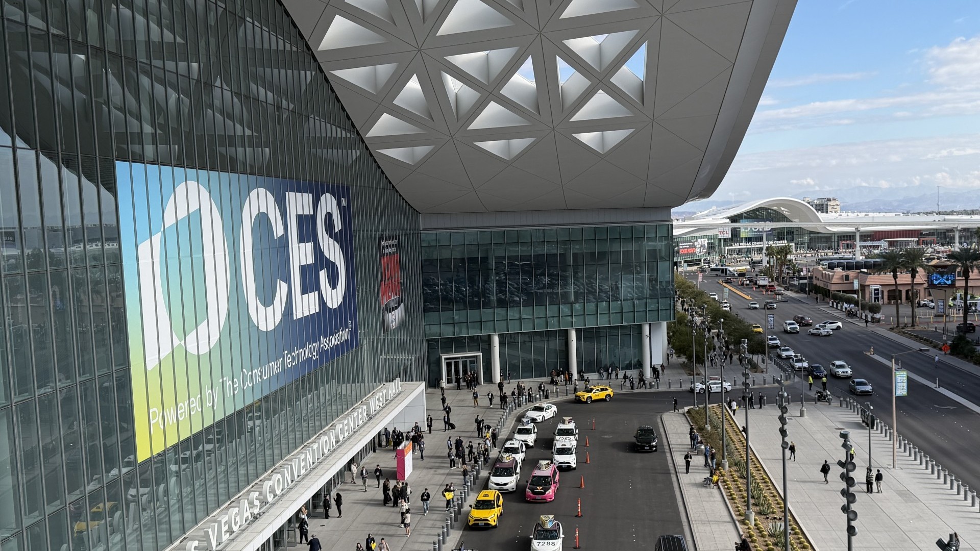 The CES 2026 showcased that the future of e-bikes will be driven less by hardware breakthroughs than by the downscaling of mature tech from related fields. – Photo Michel de Chavanon