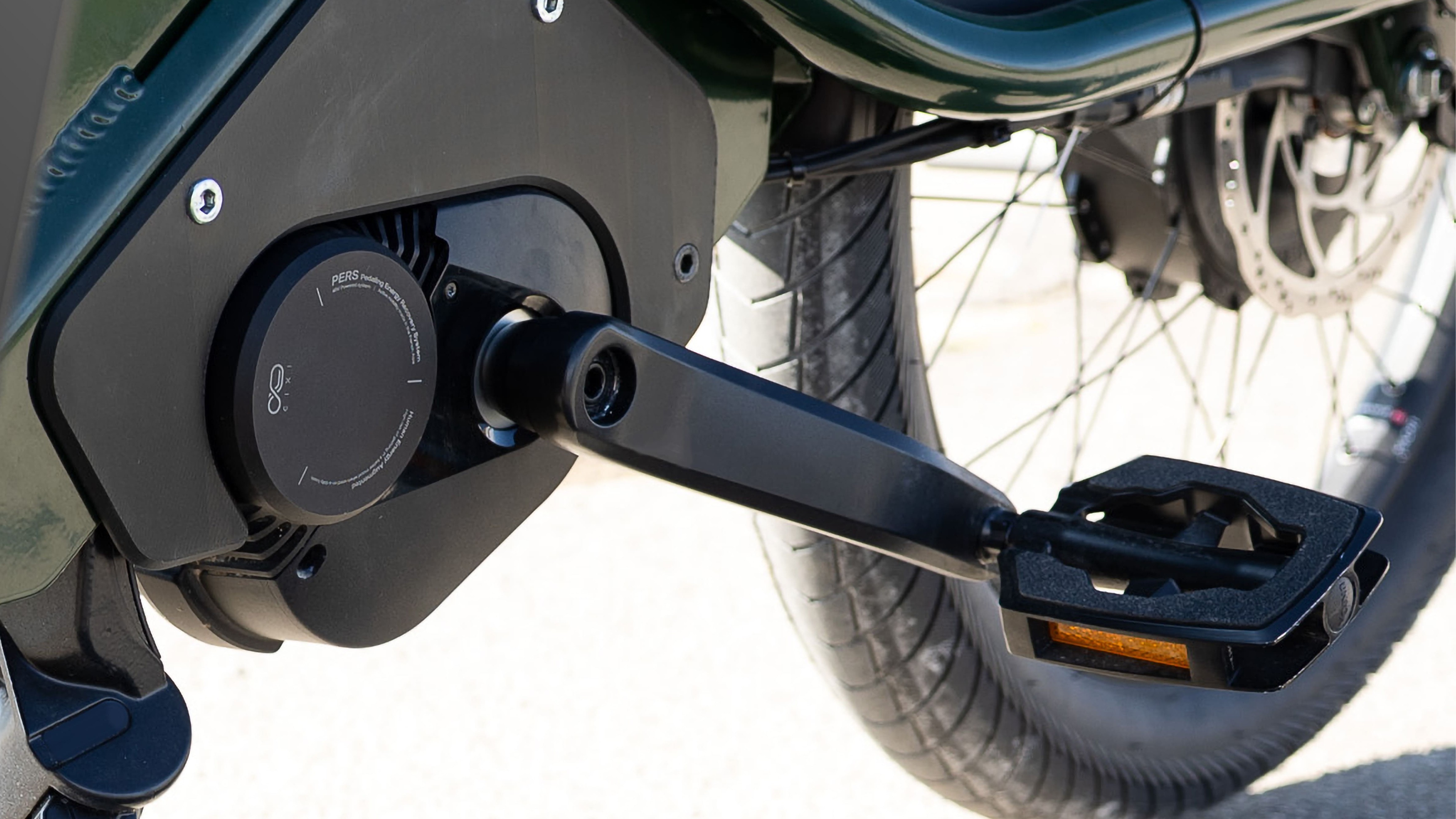 Chainless pedalling, or serial hybrid, is gaining a stronger foothold in the European e-bike market, like the Pers made by Cixi. The publication of the product standard in Germany, is the first step towards a more mature market.  – Photo Cixi