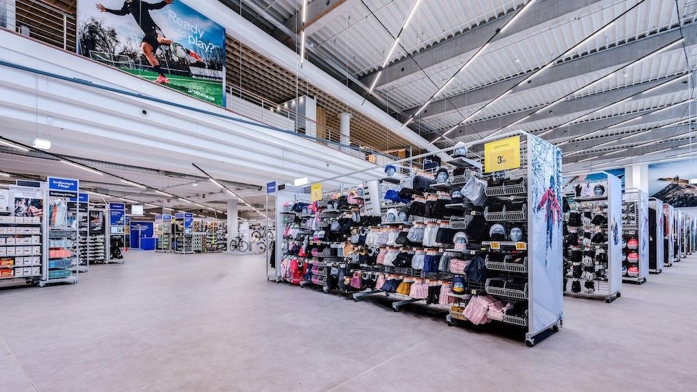 A major part of Decathlon’s chain-store network expansion, visible here, bicycle products. – Photo Decathlon Germany