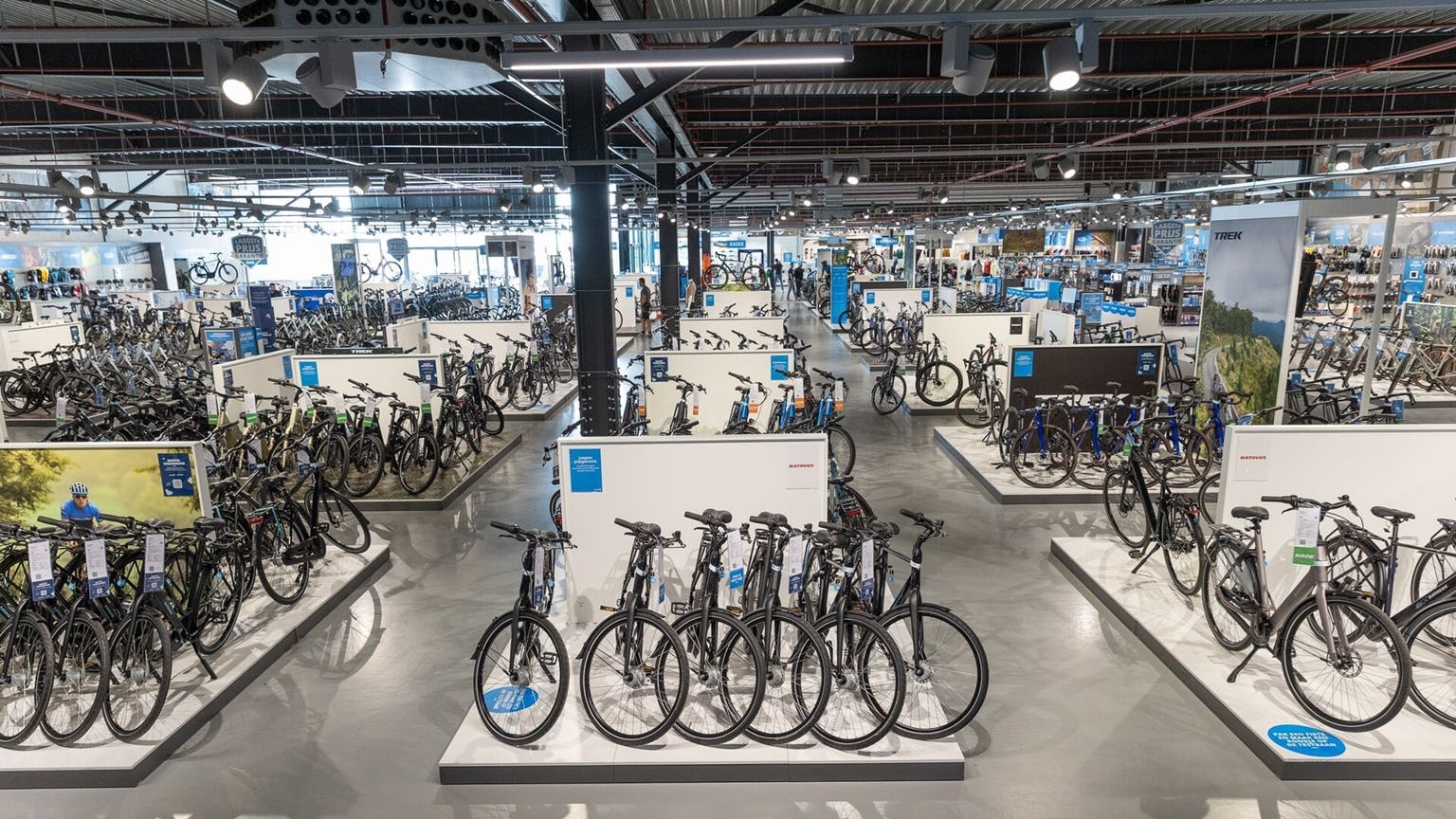 The thriving e-bike market enabled Dutch IBDs to scale their stores to levels not seen before. – Photo Mantel