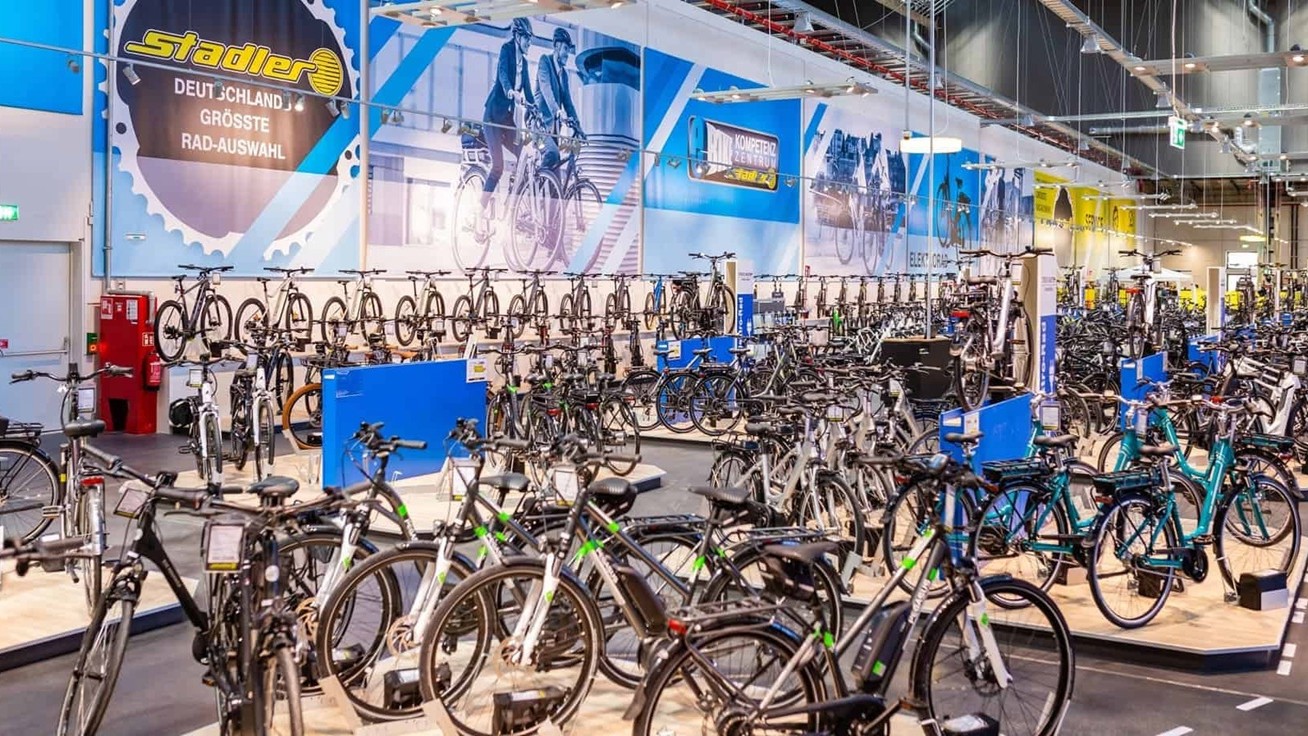 According to ZIV figures, the average retail price of e-bikes dropped slightly, while the price of mechanical bicycles remained stable. – Photo Stadler