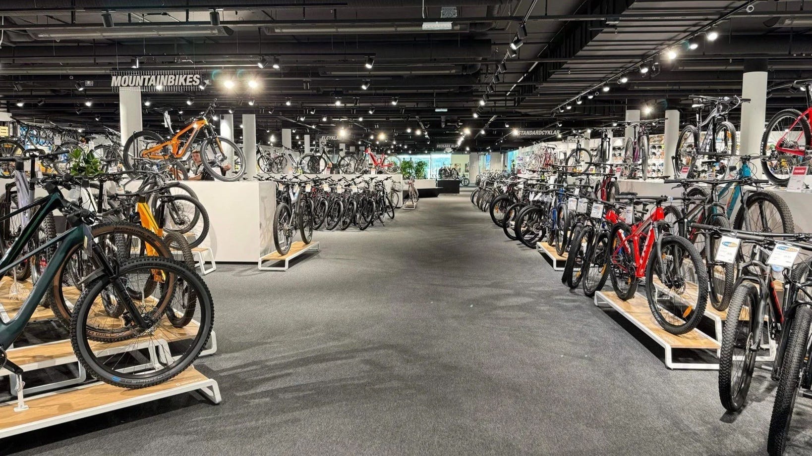 : In 2026, Bikelease expands Bikelease ToGo by combining its online platform with a growing network of more than 100 physical partner stores across Sweden. - Photo WS WeSport