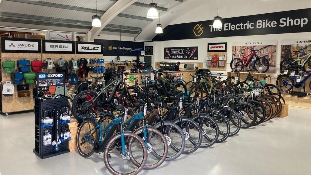 Laka’s acquisition of VeloLife improves its integration into independent bike shops across the UK, like the Electric Bike Shop. – Photo Electric Bike Shop
