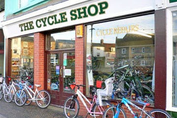 From January on Falcon’s existing trade with the bigger retailers, the retail chains and Mail Order accounts under the Falcon, Townsend, Boss, Elswick, British Eagle and Zombie brands will be transferred to the Falcon Cycles’ sister company, MV Sports in Castle Bromwich.