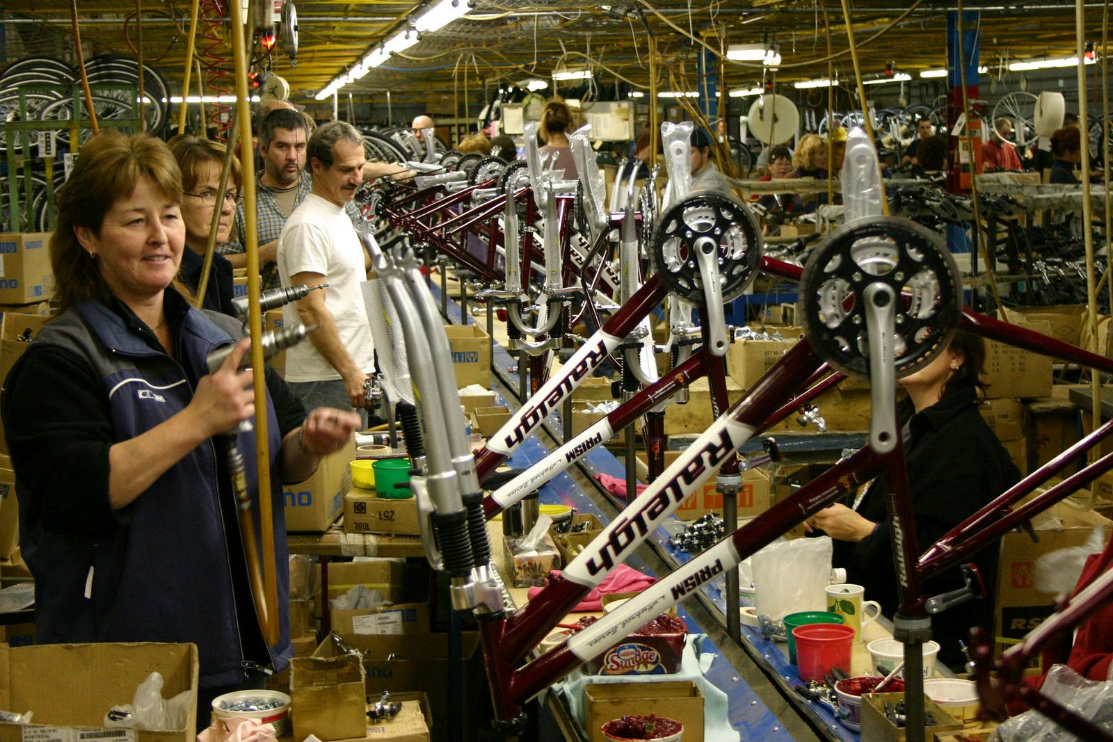 Raleigh Canada was the largest bicycle manufacturer in North America. In 2007 the facility produced 320,00 bikes.