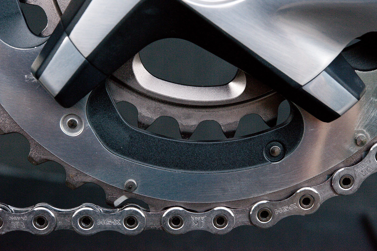 Shimano’s bicycle components sales increased to close to 1.6 billion euro.