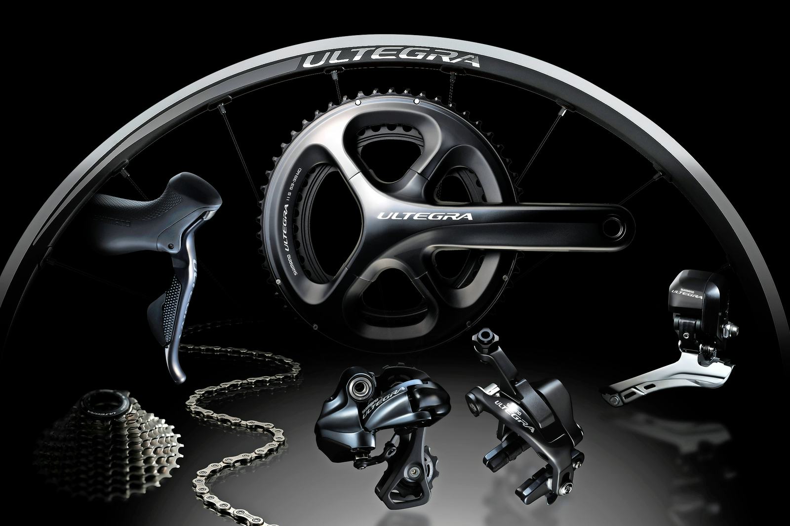 The hydraulic disc brake kit contains completely redesigned dual control levers, road hydraulic disc brakes at the Ultegra level. Photo Shimano