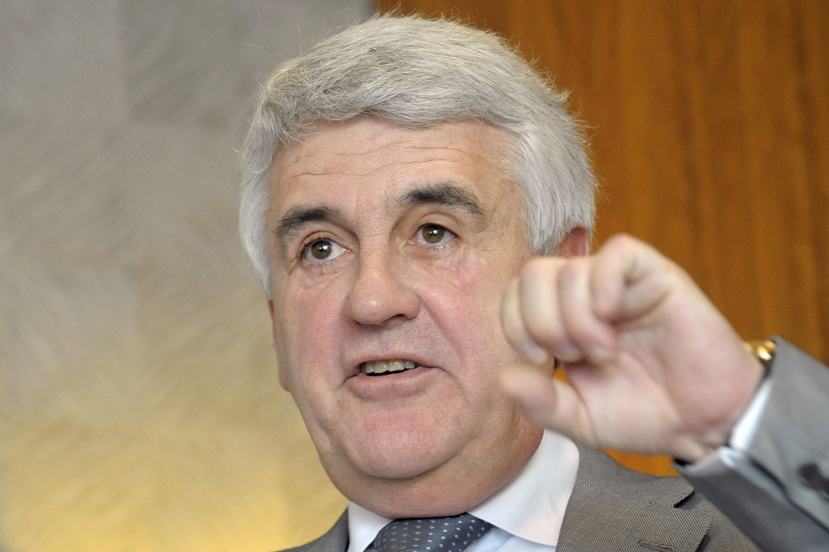 Accell CEO Takens, ‘ADAC/Stiftung Warentest test once again made clear that wiring on an e-bike can act as an antenna. It means that every supplier has to have every single e-bike model EMC tested.’ - Photo Fotopersburo Dijkstra
