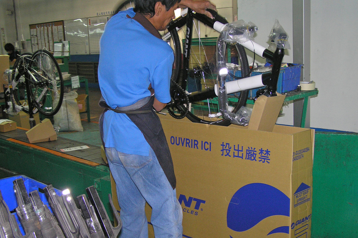 Giant Manufacturing Co. Ltd. recorded a 4% revenue growth in the first half of 2013. - Photo Bike Europe