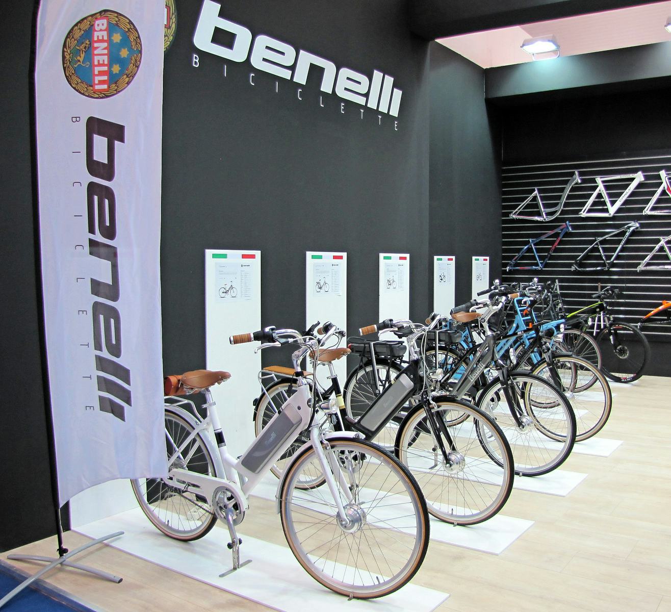 Benelli offers a full range of e-bikes. - Photo Bike Europe
