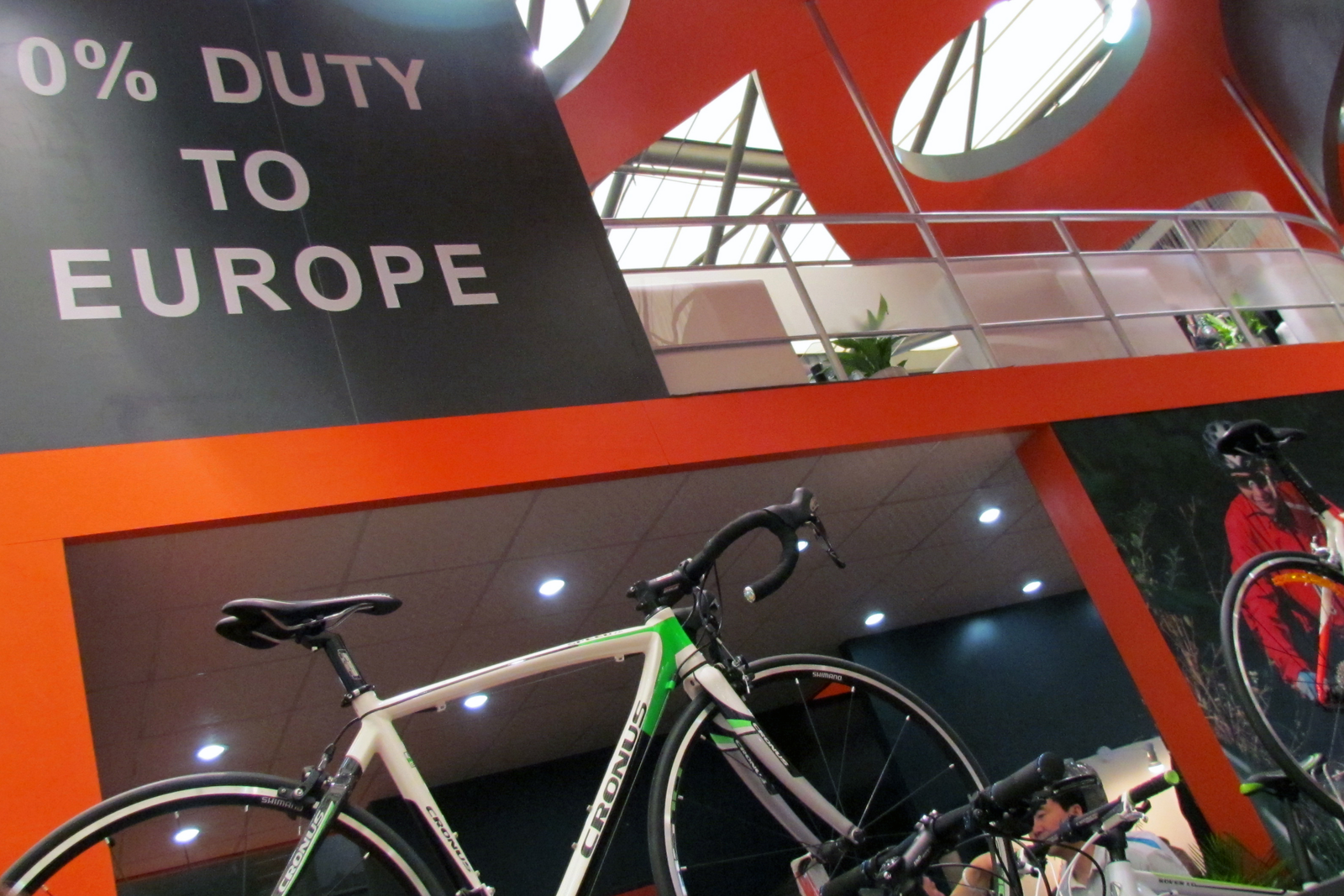 柬埔寨境內自行車製造商的數量一直都在增加中，因柬埔寨進口到歐盟的自行車享有免關稅的待遇再加上低廉的勞工成本，。 – Photo Bike Europe