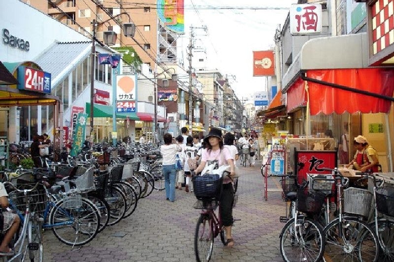 Today bicycle policy in Japan is handled by multiple governmental bodies resulting in confusing and even contradictory laws. 
