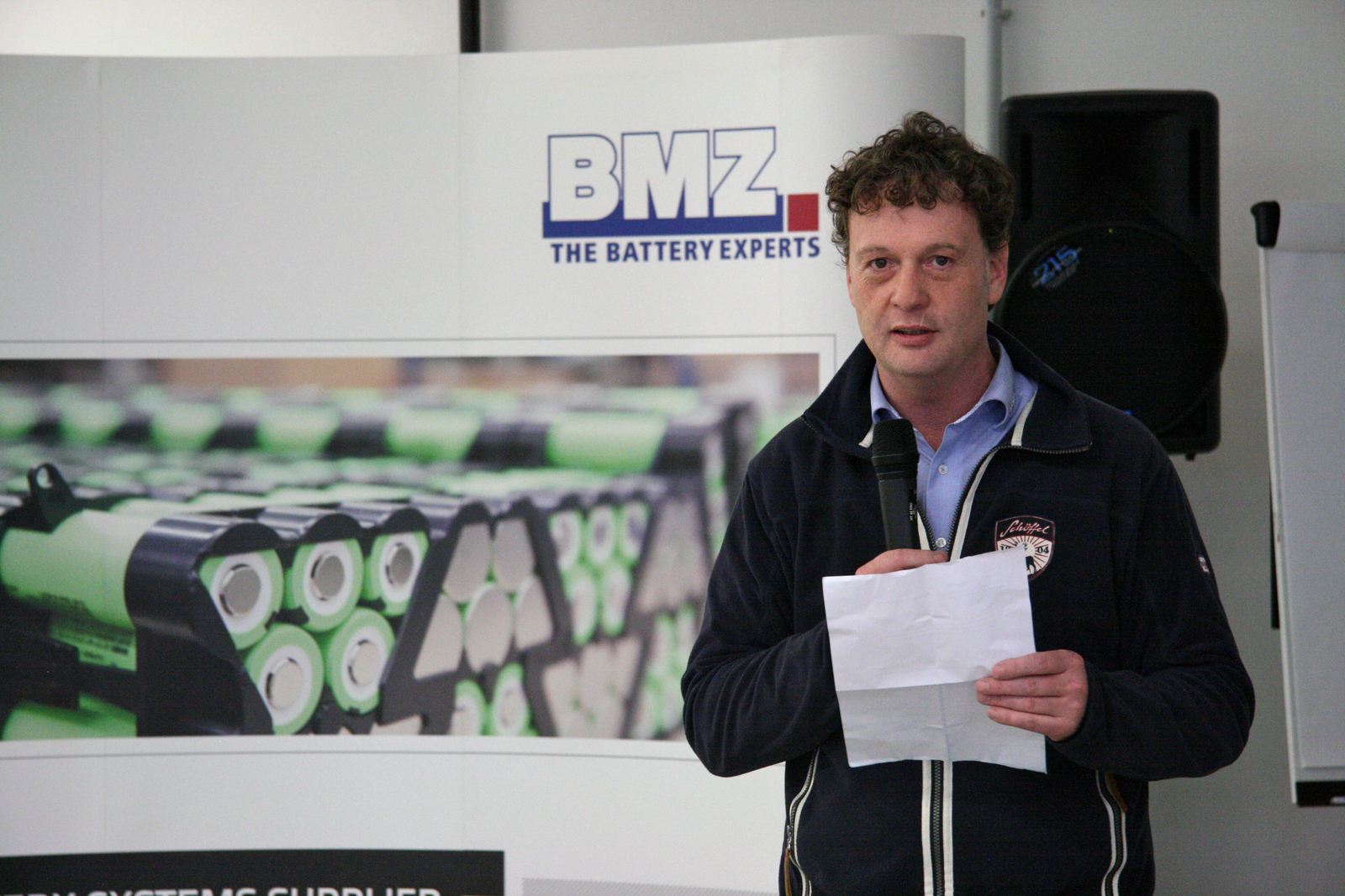 BMZ GM Sven Bauer, “The service issue will definitely grow. There are now all in all 1.5 million e-bike battery packs in the market.”