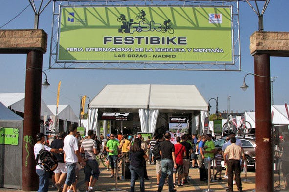 UNIBIKE專為自行車專業人士與愛好者所舉辦。 – Photo Grega Stopar