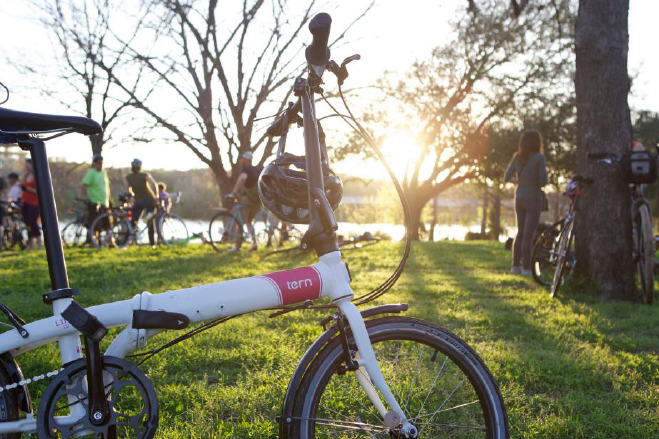 Tern bikes not only help reduce carbon emissions in Austin during the event, but it offers attendees a fun, alternative way to stay healthy at the conference. – Photo Tern