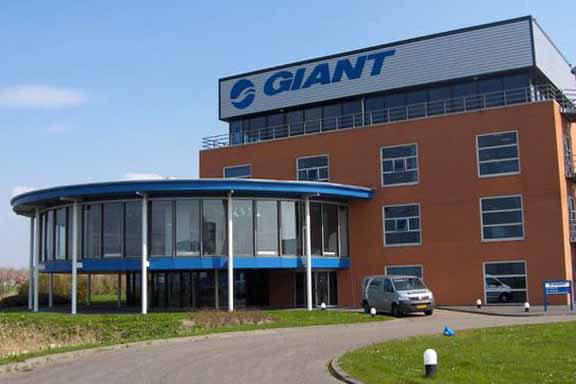 Giant 2013年毛利率為營業收入的21.9%。– Photo Bike Europe