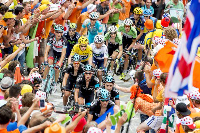 在職業公路賽事中使用碟煞，單是輪組的更換就可以變得非常複雜！-Photo ANP / Koen Van Weel