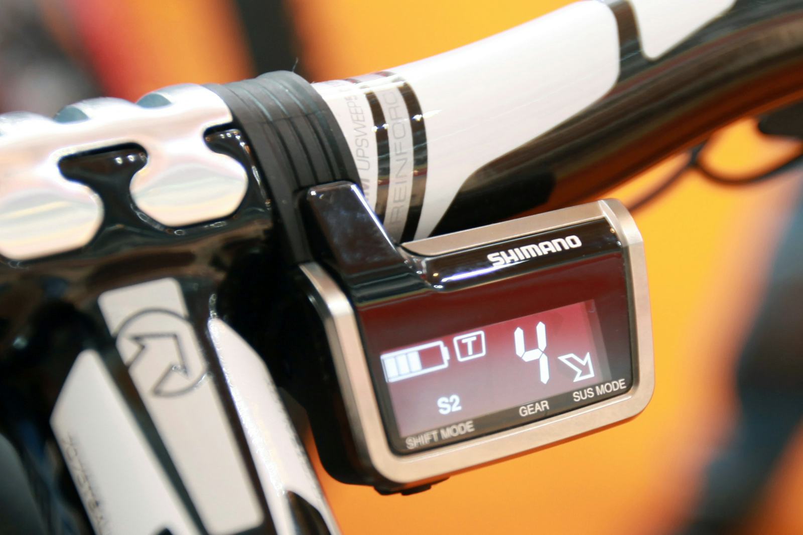 The XTR Di2’s display now also shows the CTD position of the suspension (Climb – Trail – Descend). – Photo Grega Stopar