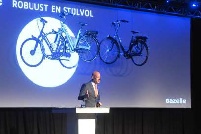 The decision to uphold its dealer to this condition  was presented last week at the Gazelle Experience Center. - Photo Royal Gazelle