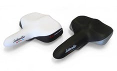 Clutton Comfort Saddle Offers 4-D Design for Maximum Lateral Support