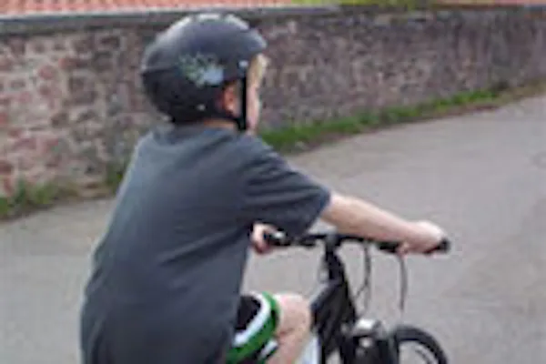 apollo firechief bike helmet  Apollo Firechief kids bike helmet. (50-54cm). x