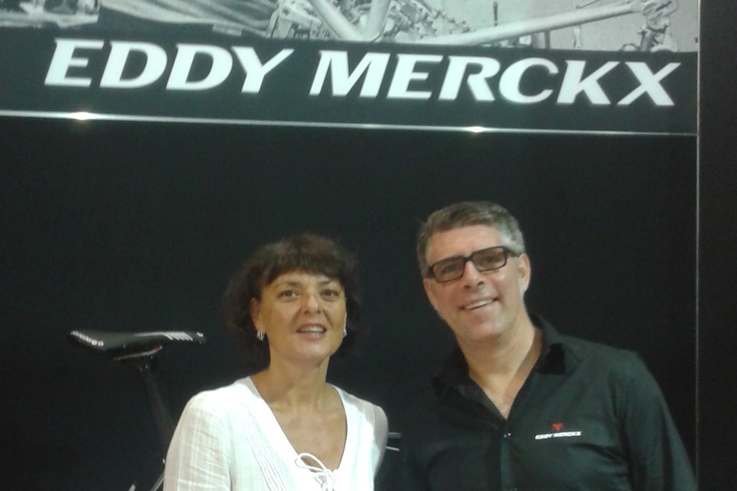 Paola Del Pesce, Managing Director bij Amica Sport (l.) and Jan Geudens, Merckx Export Manager Emerging Markets. - Photo Eddy Merckx Cycles
