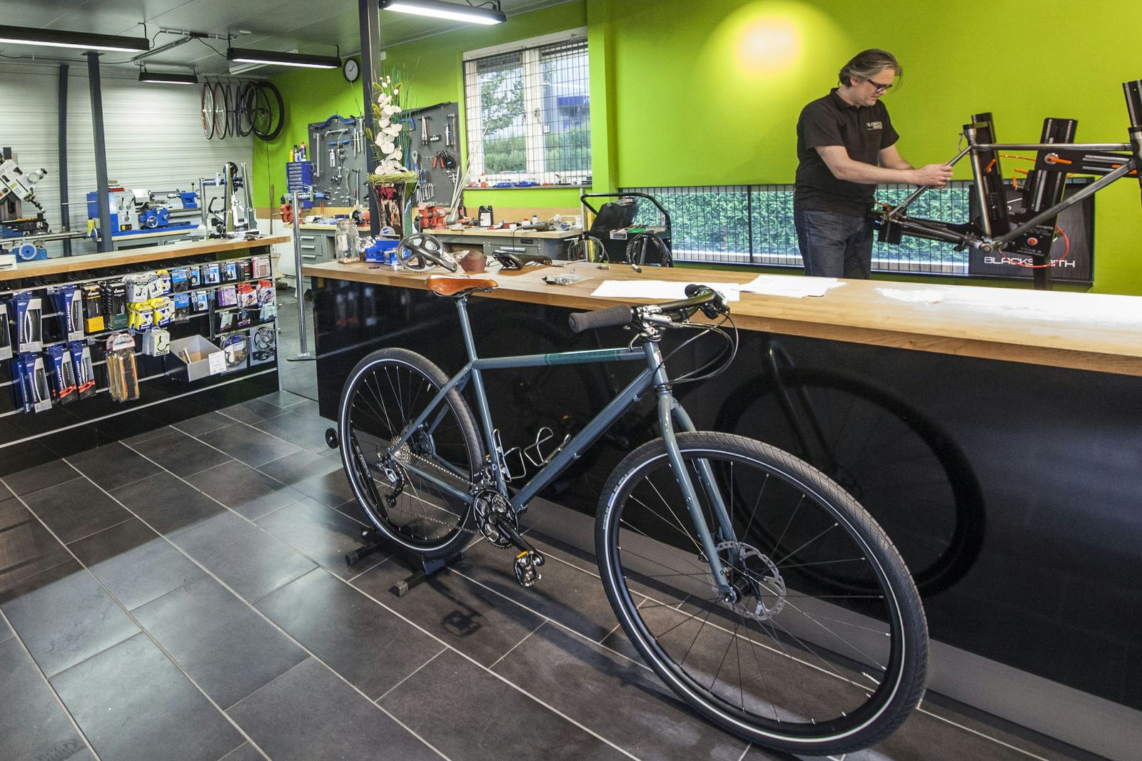 Dutch retail chain Bike Totaal reports an increase in turnover made with the sale of new bikes of 11,1%; IBDs in Germany report 6% growth. – Photo Bike Europe 