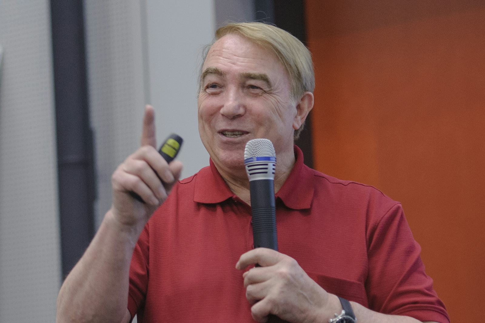 他對下一屆的亞洲自行車展和亞洲戶外展仍充滿野心也正為此努力著。 Knut Jaeger 於2015年1月31日與世長辭。 - Photo Messe Friedrichshafen